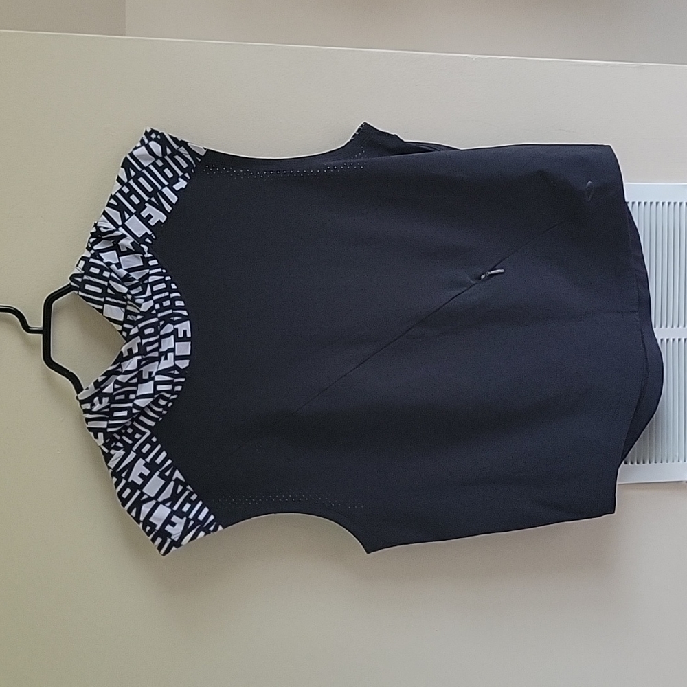 Oakley Performance Hooded Vest